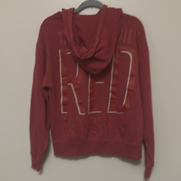 Taylor Swift Red (Taylor’s Version) Official 2021 Merch Hoodie Sweatshirt Small - Picture 3 of 10